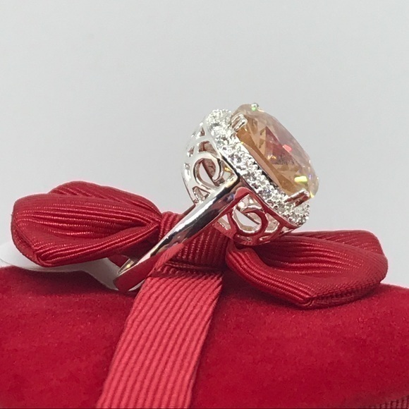 Pretty silver halo ring. peach cz white sa… - Picture 3 of 8